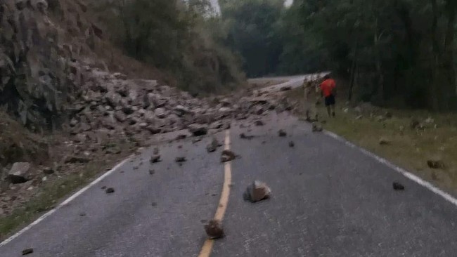 Pergeseran Tanah di Flores Usai Gempa M7,7, BMKG Ungkap Penyebabnya